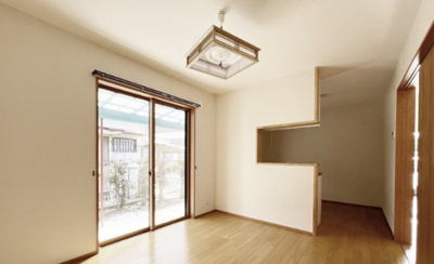 【居間・リビング】 | 野中町徳瀬貸家