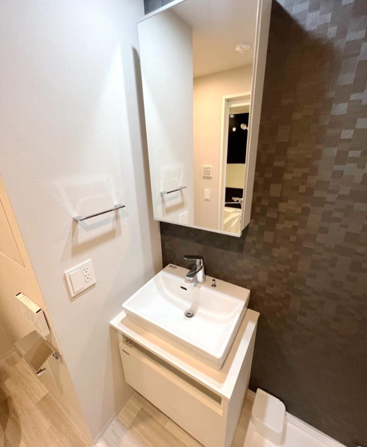 プライマル中央ＭＩＮＡＴＯの洗面所