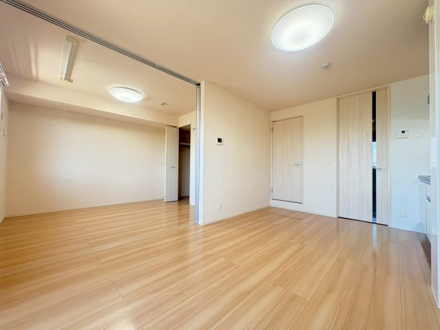 【居間・リビング】