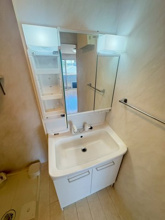 【独立洗面台】