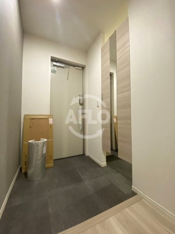 TORISIA Reve　茨田北小学校区の玄関|TORISIA　Reve　玄関