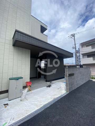 TORISIA Reve　茨田北小学校区のエントランス|TORISIA　Reve　エントランス