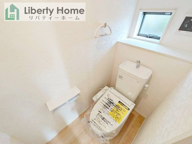 笠間市旭町第8　新築戸建　1号棟のトイレ