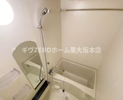 ソルテラス四天王寺前夕陽ヶ丘の浴室