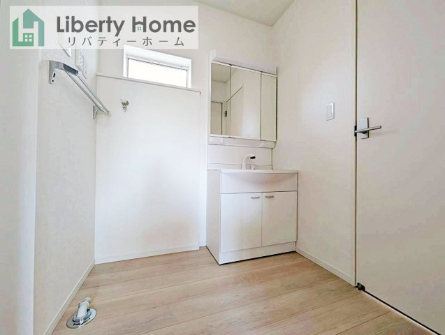 笠間市旭町第8　新築戸建　2号棟の脱衣所