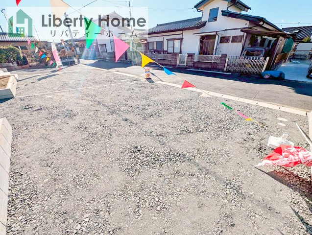 笠間市旭町第8　新築戸建　2号棟の駐車場