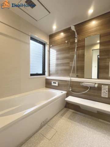 明石市松が丘3丁目　中古戸建の浴室|【ホームページに現地動画掲載中】●年中無休：当日予約可●1坪タイプの広々したユニットバスです。