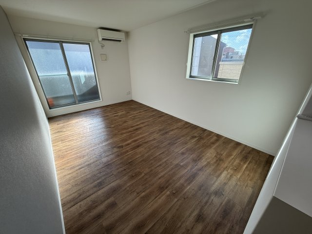 WindBell栄本町の居間・リビング