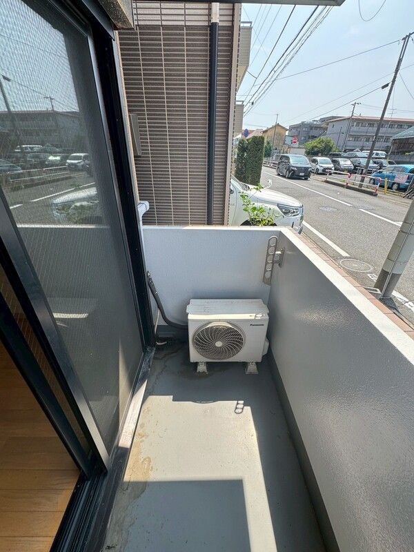 【バルコニー】