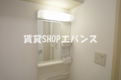  | アーバンステージ