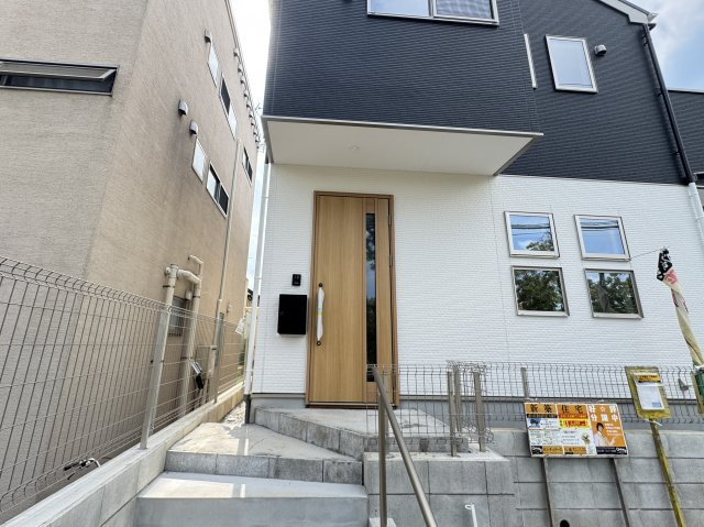 柏市柏新築戸建（柏２期）のエントランス|エントランス・玄関ポーチ