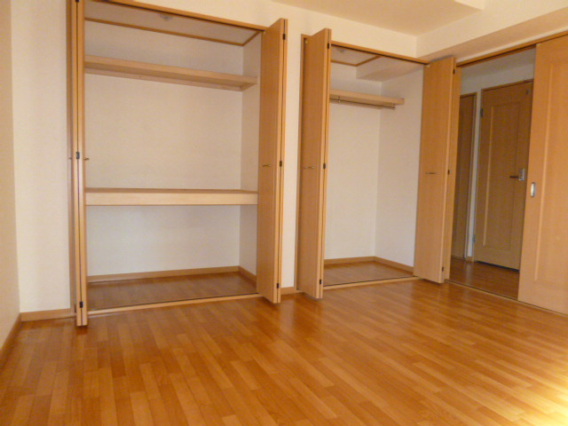 サニーレジデンス　ＹＫの収納|洋室