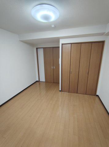 クレアール神戸の居間・リビング