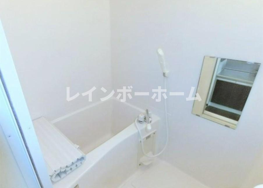 メゾン　ド　アルモニーの浴室