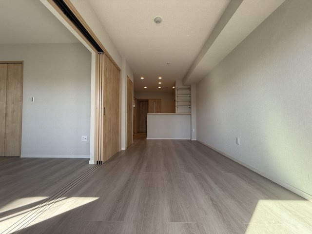 グローコートⅦの居間・リビング