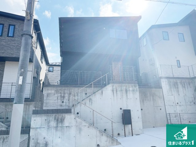 神戸市北区山の街　新築一戸建ての外観|安心の10年保証！外観を美しく保ち、雨水で汚れを落とします！気になることがありましたら、お気軽にお問い合わせください！