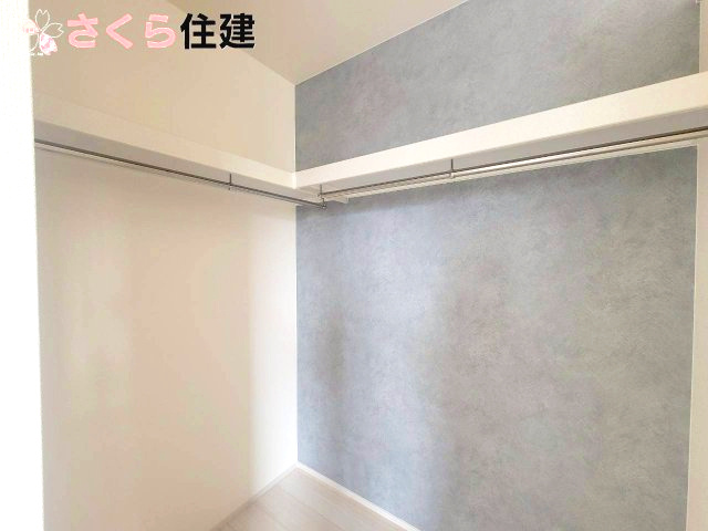 第1下野石橋　4号棟の収納|ウォークインクローゼット。季節物など、たくさんの物が収納可能です◎
