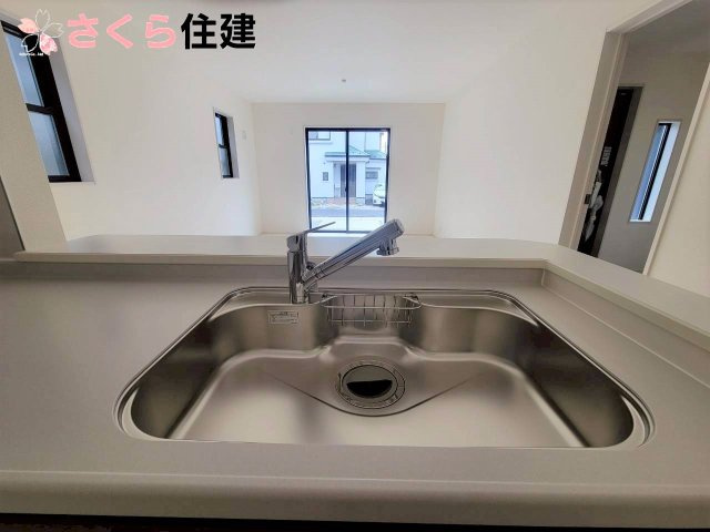 第1下野石橋　4号棟のキッチン|浄水付き水栓