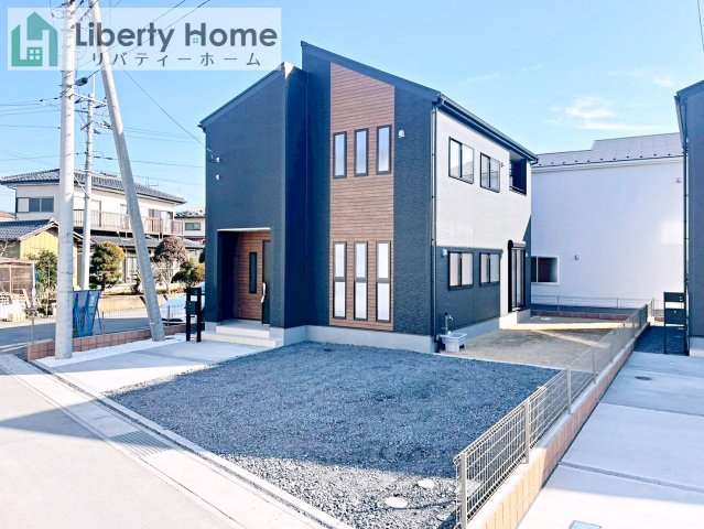 那珂市菅谷16期　新築戸建　1号棟の外観|ご予約をいただければ、『平日の空いた時間』『周辺物件まとめて見たい』『1件だけ見たい』ももちろん可能です♪
お気軽にお問合せください♪