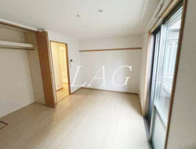 【居間・リビング】 | フラッツマグノリア | 洋室のお部屋です。