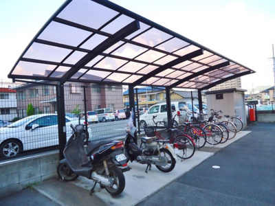 【その他】 | ウェルヴィラ東福山　A | 屋根付き駐輪場