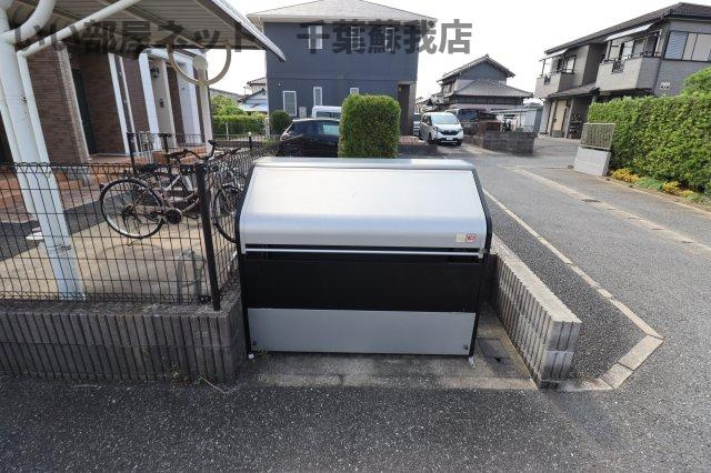 レモンハウスのその他共用部分|ゴミストッカー