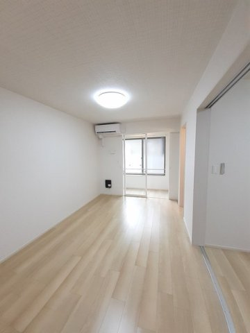 リブリオポラ　Ｄの設備