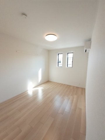 リブリオポラ　Ｂの内装