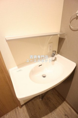 【独立洗面台】 | Ritz SQUARE domani | 清潔感ある独立洗面台で毎日気持ちよく♪