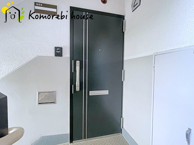 大宮吉敷町団地1号棟の玄関|9/18　撮影済み