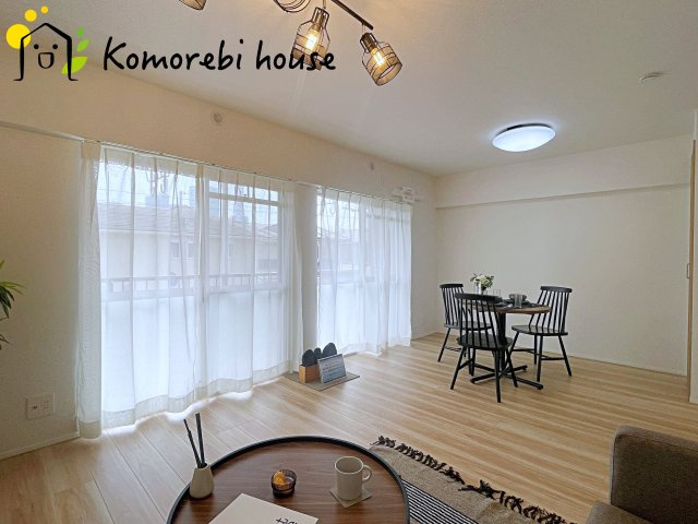 大宮吉敷町団地1号棟の居間・リビング|9/18　撮影済み