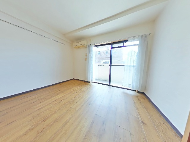 Grazie里の居間・リビング|寝室です