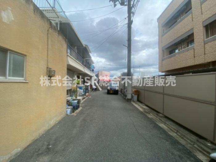 寺前町1丁目　中古戸建の前面道路含む現地写真|前面道路を含む現地のお写真