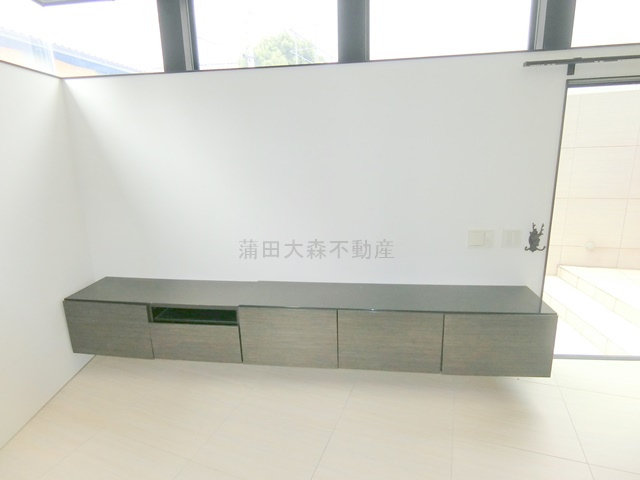 鵜の木1丁目戸建の居間・リビング