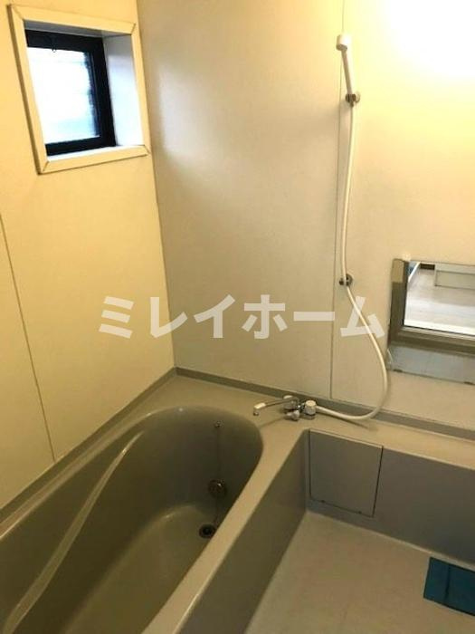 シェソワ中馬込の浴室