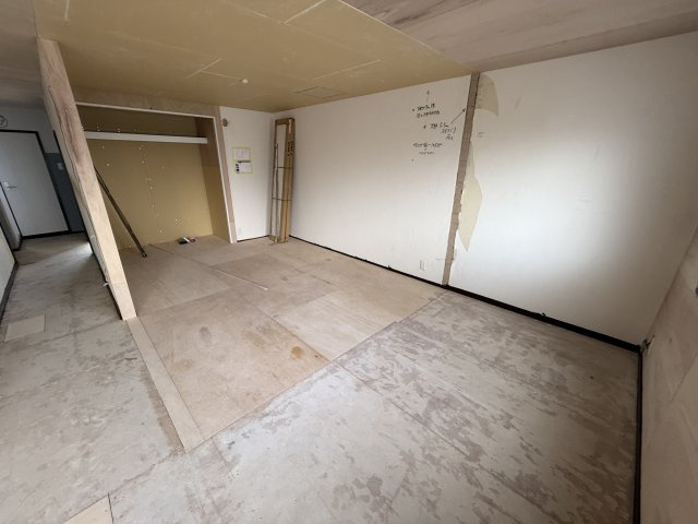 眞鍋マンションの居間・リビング