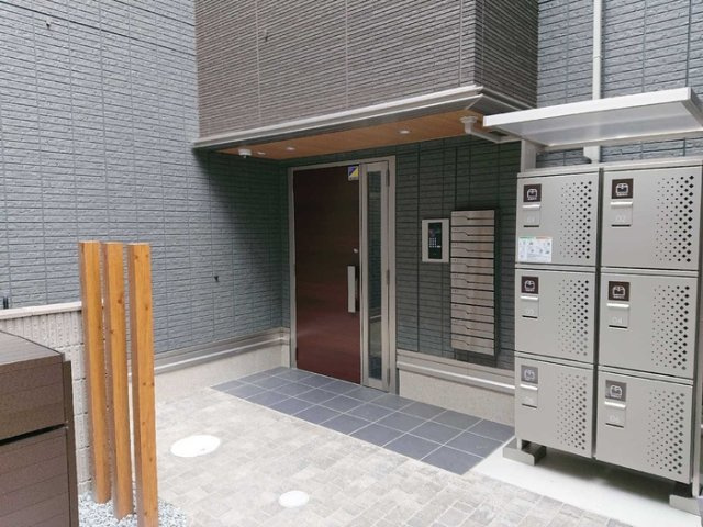 cercle de familleのエントランス
