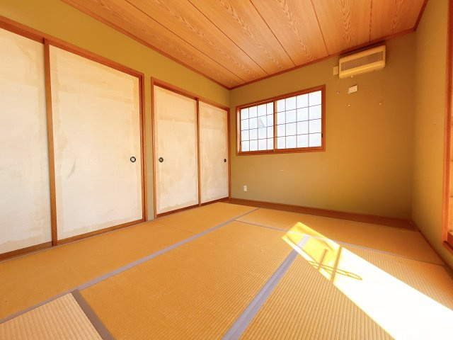 深谷市萱場の和室
