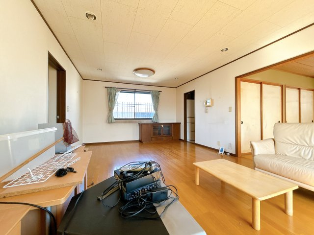 深谷市萱場の居間・リビング