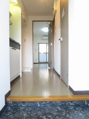 【玄関】 | 仲介手数料０円！HPには初期費用掲載！リファレンス美野島