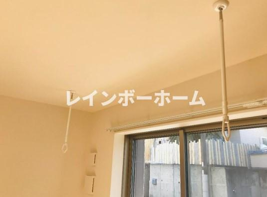 特典：仲介手数料が半額です!!の居間・リビング|画像はイメージです。※現況優先※