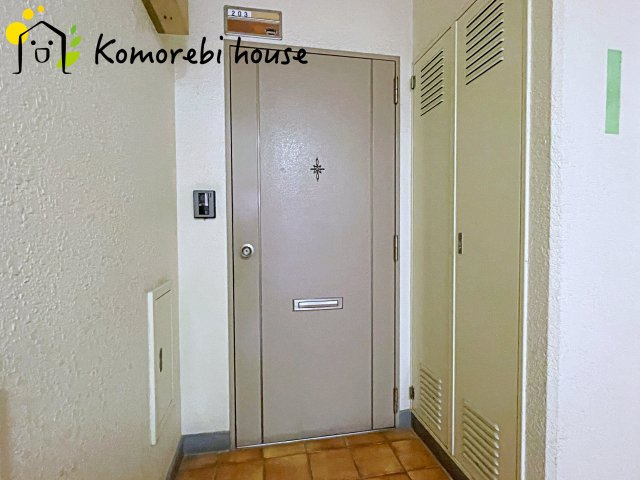 プレジデント98の玄関|9/18　撮影済み