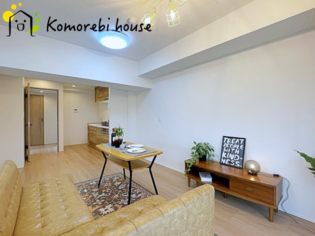 プレジデント98の居間・リビング|9/18　撮影済み