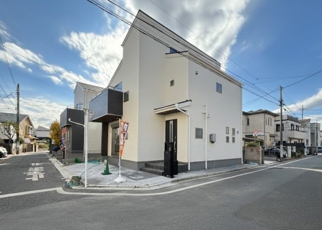 練馬区春日町5丁目 全3棟 2号棟