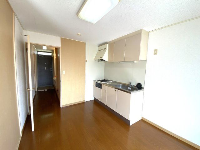 ウイニングイーストの居間・リビング