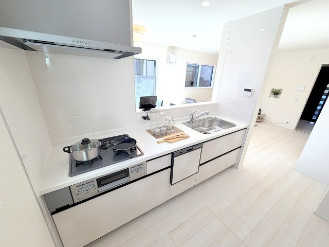 あきる野市三内全３棟　新築分譲の駐車場