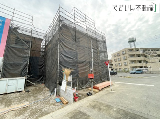 【前面道路含む現地写真】 | ≪1号棟≫
現地(2025年10月撮影)