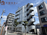 ドルフ岸里の画像