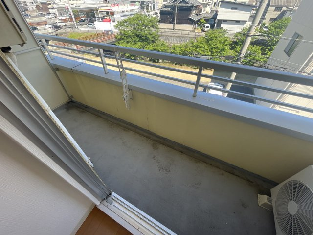 ラフェスタ今宿のバルコニー