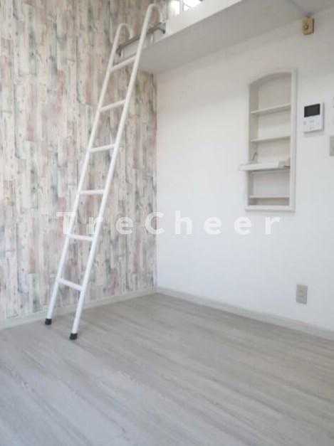 アサクラハイツの洋室